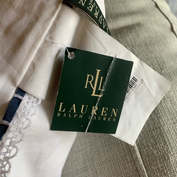 Ralph lauren Cote D’Azure accent pillow white linen embroidered 20” x 20” - Picture 8 of 13